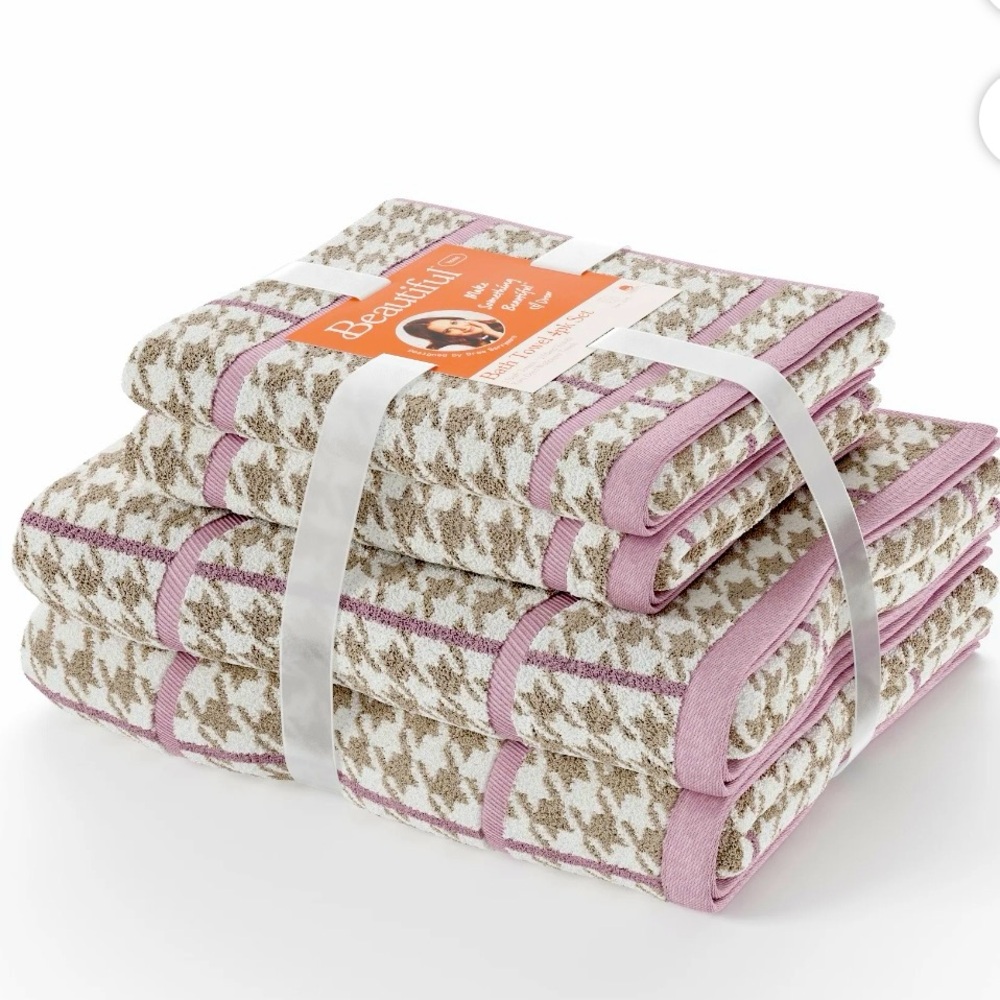 Beautiful by Drew bath towel/hand towel/bath mat set in Rose Pink